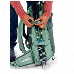 Ortovox - Women's Traverse 28 S - Sac à dos de montagne 8 Ortovox - Women's Traverse 28 S - Sac à dos de montagne -Sacs à dos enfant Soldes Boutique ortovox womens traverse 28 s sac a dos de montagne detail 3