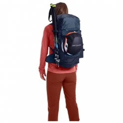 Ortovox - Women's Traverse 38 S - Sac à dos de montagne 9 Ortovox - Women's Traverse 38 S - Sac à dos de montagne -Sacs à dos enfant Soldes Boutique ortovox womens traverse 38 s sac a dos de montagne detail 4